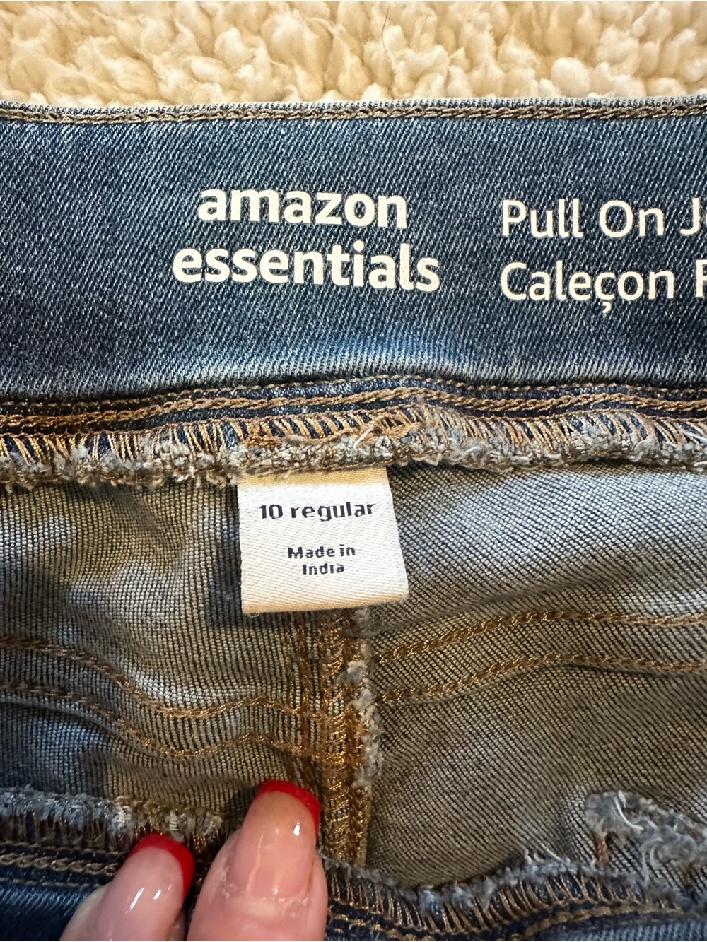 Amazon Essentials Women’s Denim Blue Pull On Jegging size 10 Regular - Picture 9 of 9